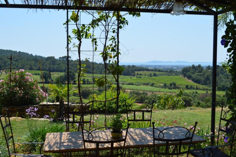 ラ・ロンド・レ・モール House With Garden And Sea Viewヴィラ エクステリア 写真